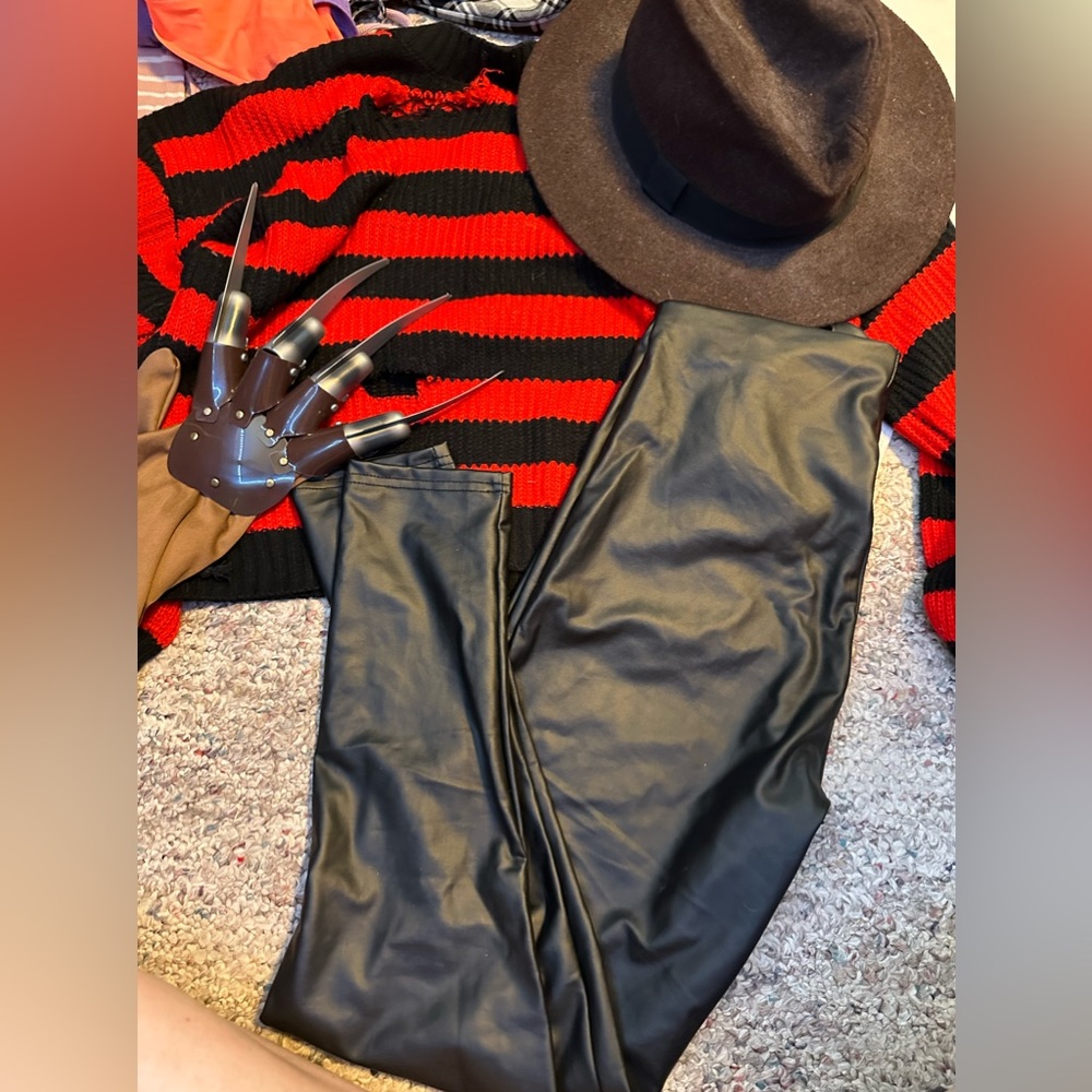 womans freddy krueger costume